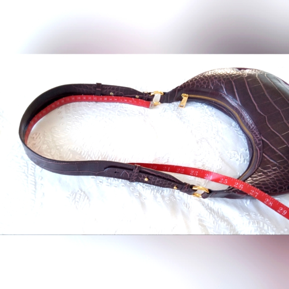 JW PEI | Carly Saddle Bag - Picture 5 of 14